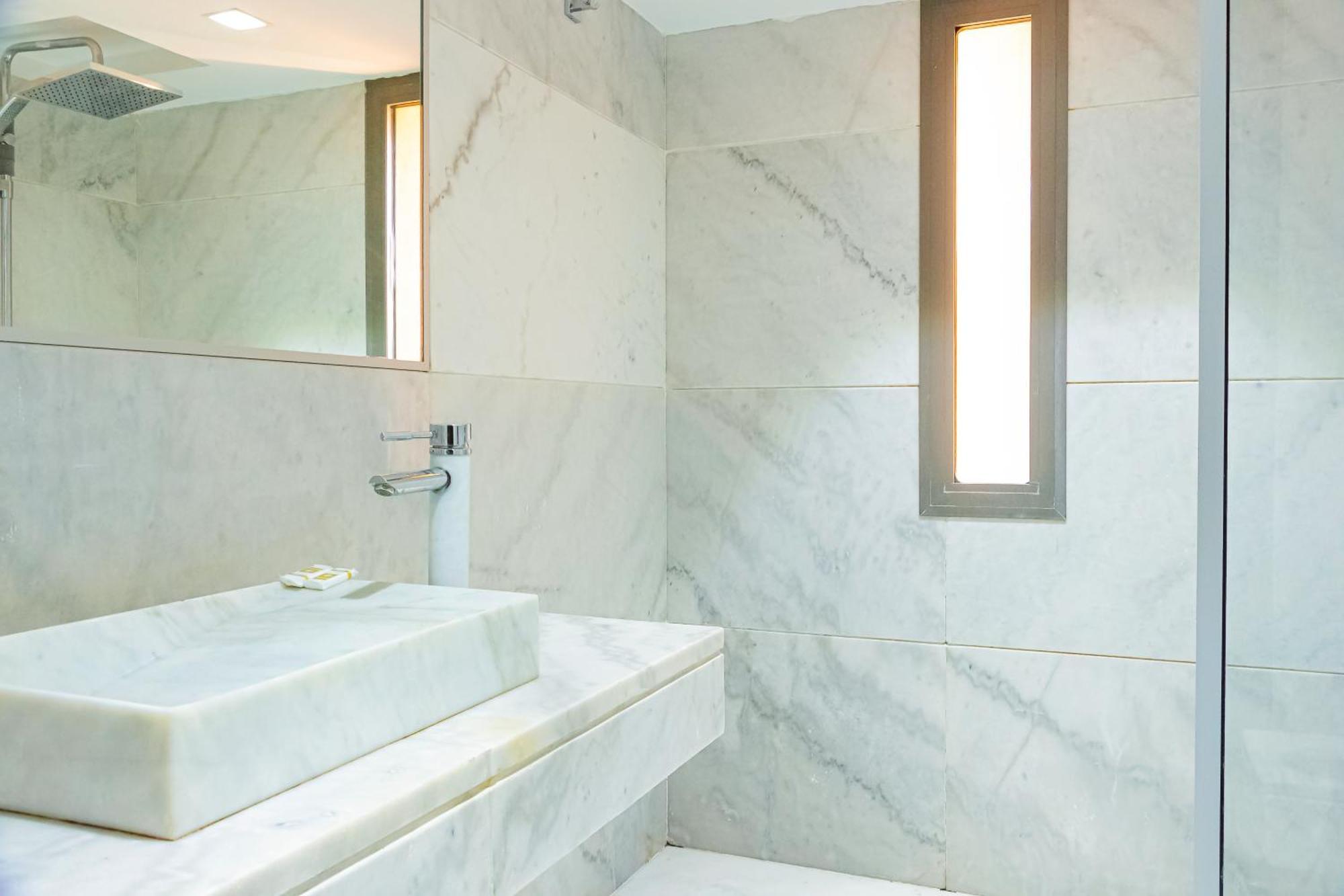 Lux 2br Loft - Oliver Palm Appartement