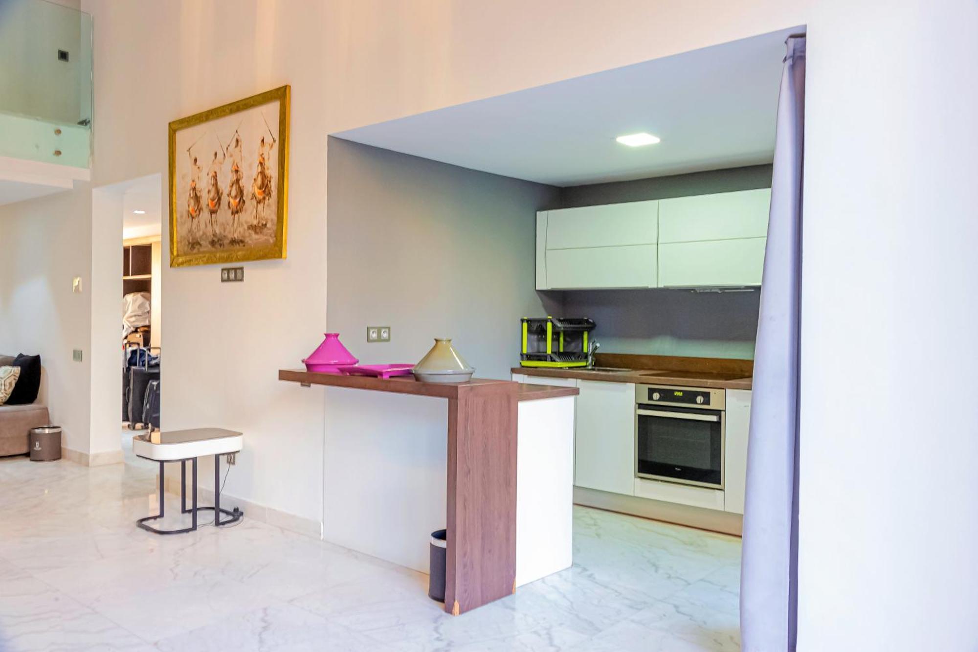 Lux 2br Loft - Oliver Palm